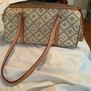 Dooney & Bourke  med size handbags